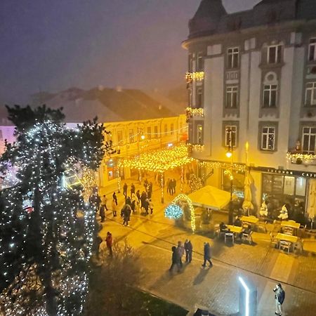 Apartament Centru Vechi Craiova Exterior foto